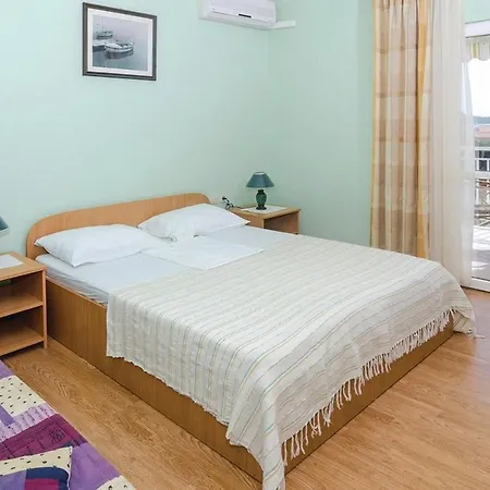 Family Friendly House With A Swimming Pool Orebic, Peljesac - 21899 Ferienhaus *