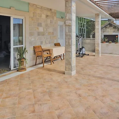 Family Friendly House With A Swimming Pool Orebic, Peljesac - 21899 Ferienhaus *